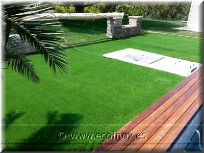 Gespa artificial en nou xalet