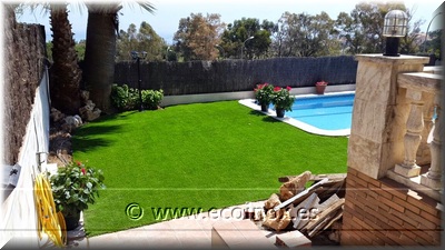 Renovación jardí gespa artificial tramuntana Ecoinox