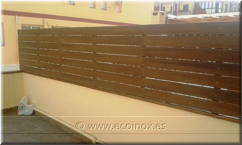 TANCA DE LLISTONS DE FUSTA 