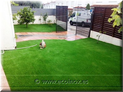 LLEVANT A SANT VICENÇ DE MONTAL