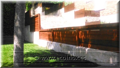 Instalació tancament de fusta Ecoinox